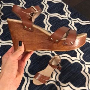 Cute comfy Aldo Wedges